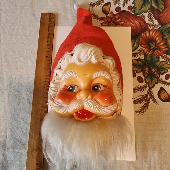 Source Unknown Holiday Vintage Christmas Santa Claus Face Wall